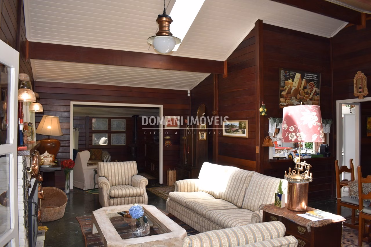 House of 1,060 m² in Campos do Jordão, SP, Brazil
