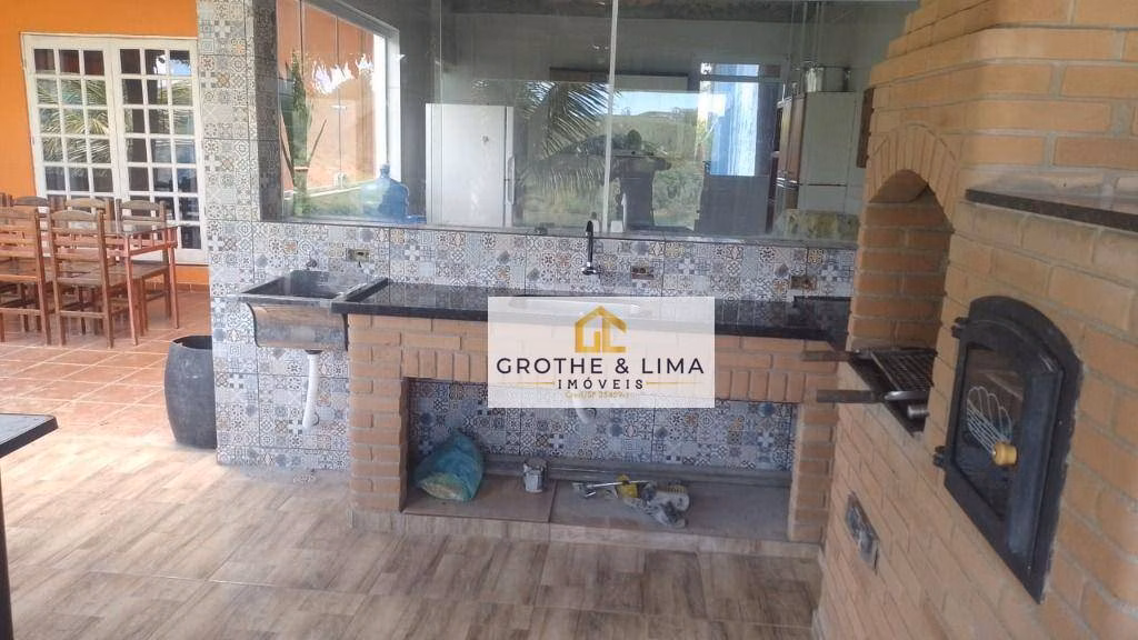 Chácara de 4.000 m² em Santa Branca, SP