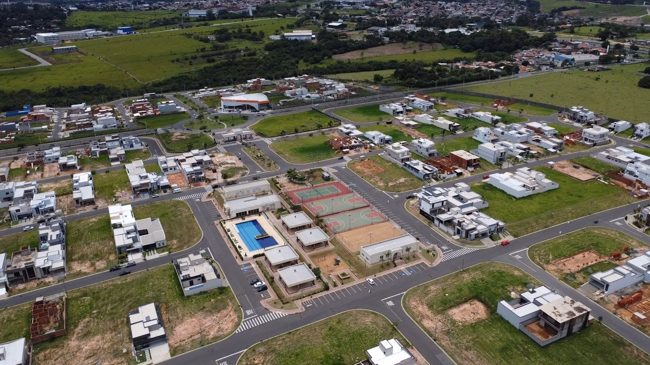 Terreno de 326 m² em Monte Mor, SP
