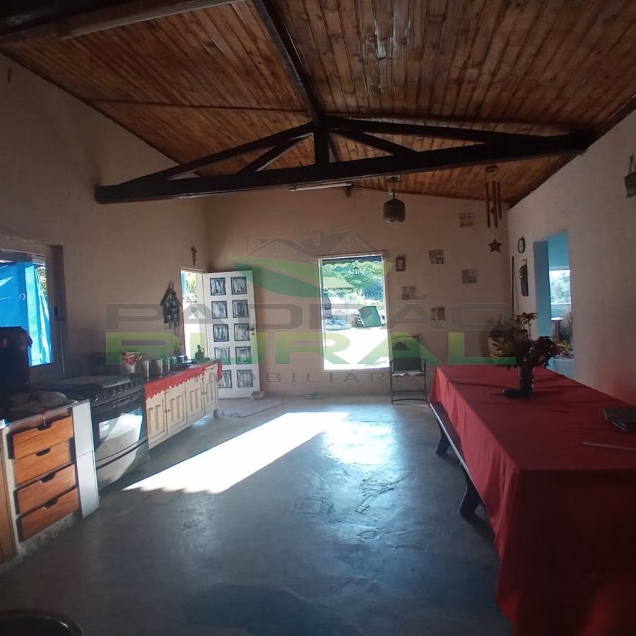 Chácara de 1.000 m² em Mairinque, SP