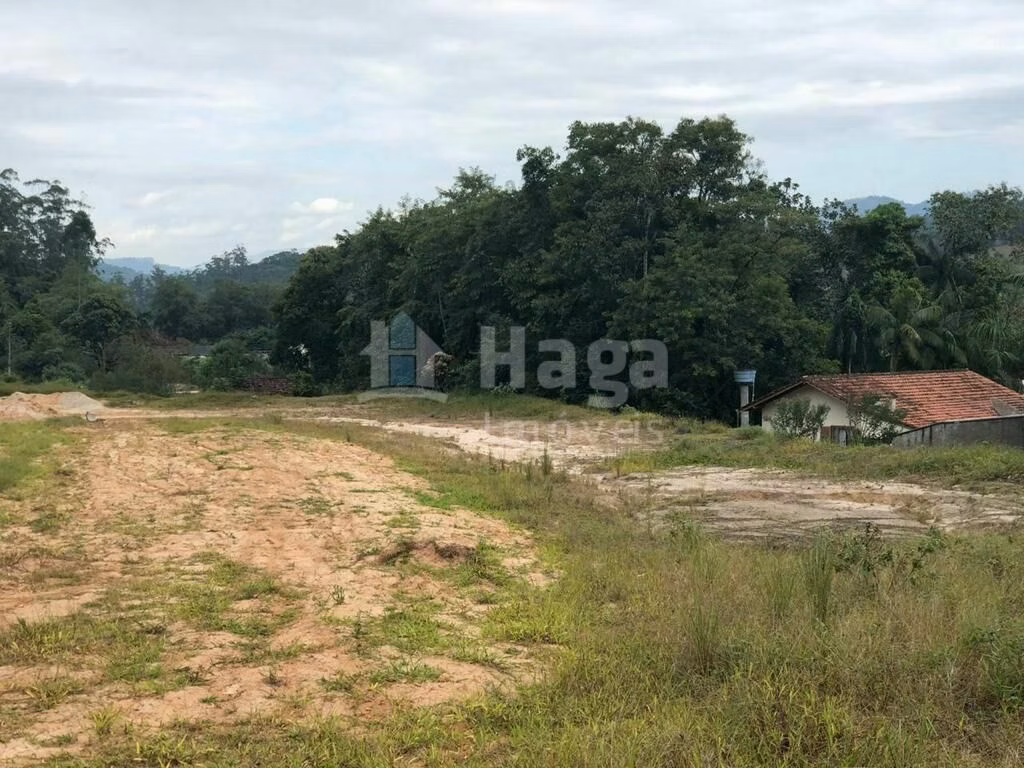 Terreno de 513 m² em Guabiruba, SC