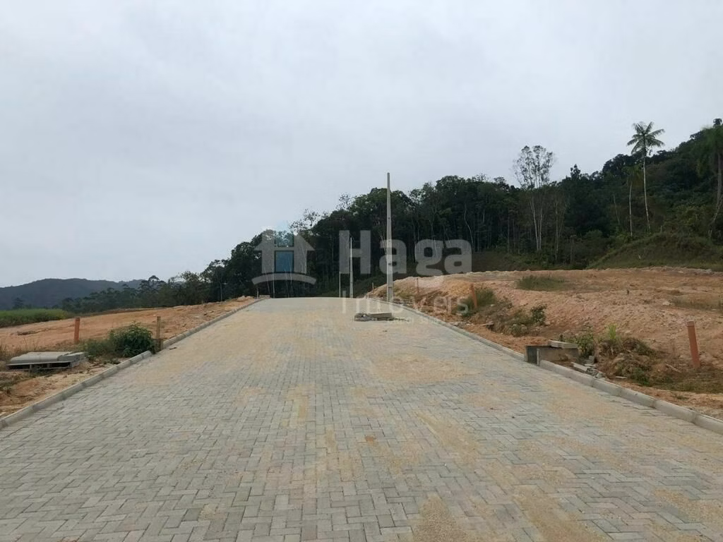 Terreno de 513 m² em Guabiruba, SC