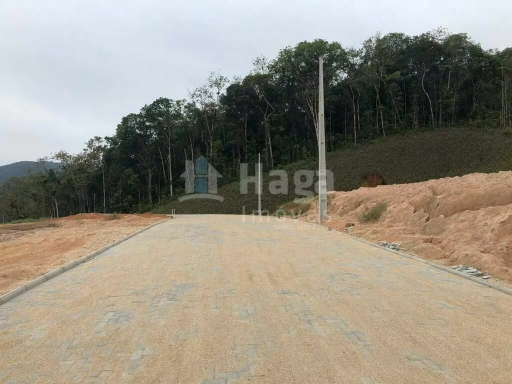 Terreno de 513 m² em Guabiruba, SC