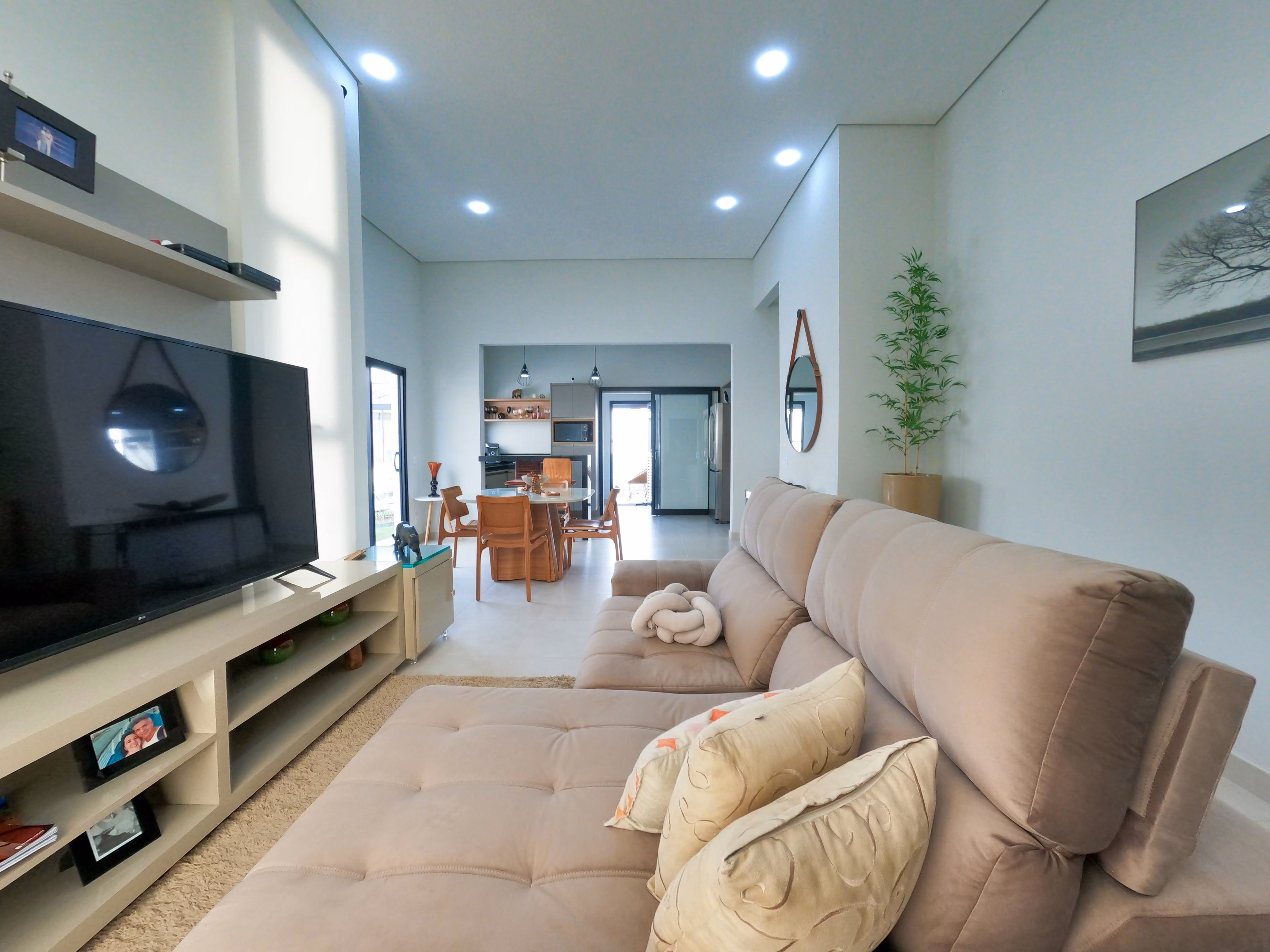 Casa de 288 m² em Hortolândia, SP