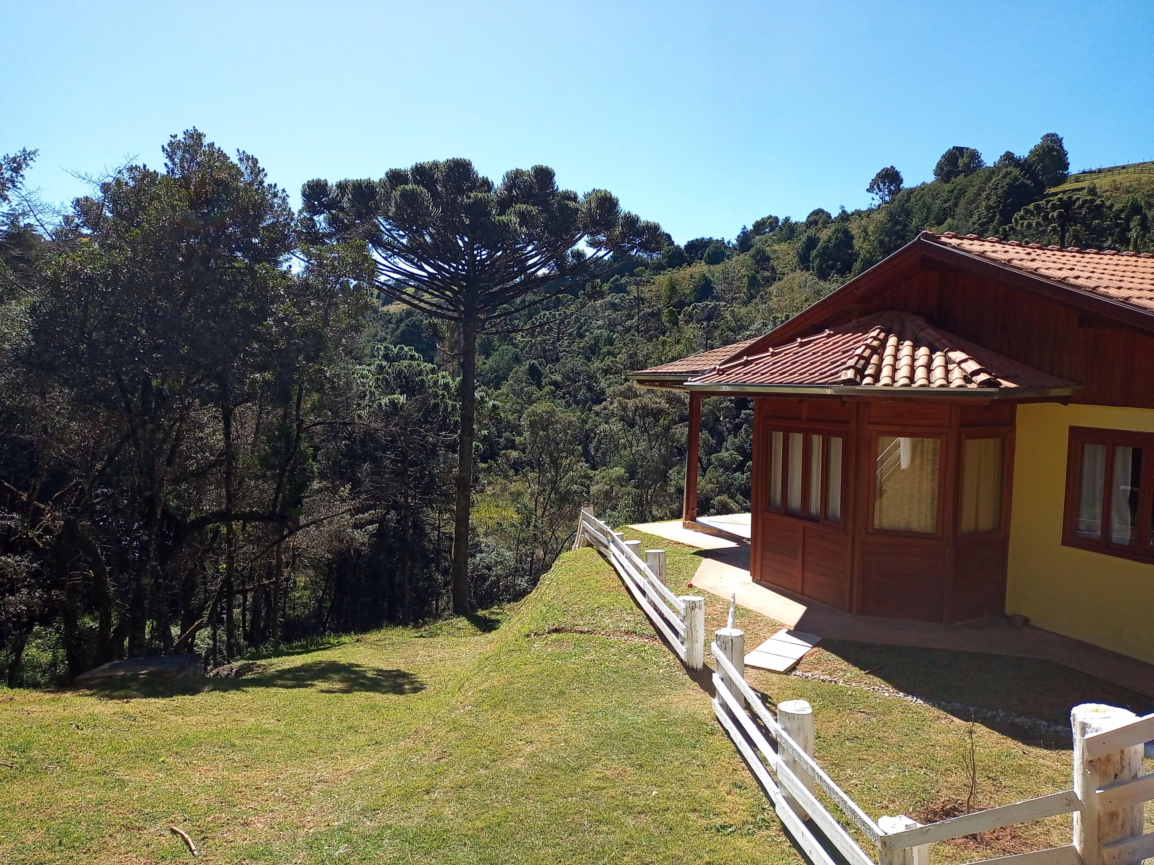 Chácara de 3.243 m² em Campos do Jordão, SP