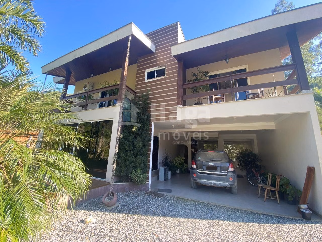Casa de 240 m² em Nova Trento, SC