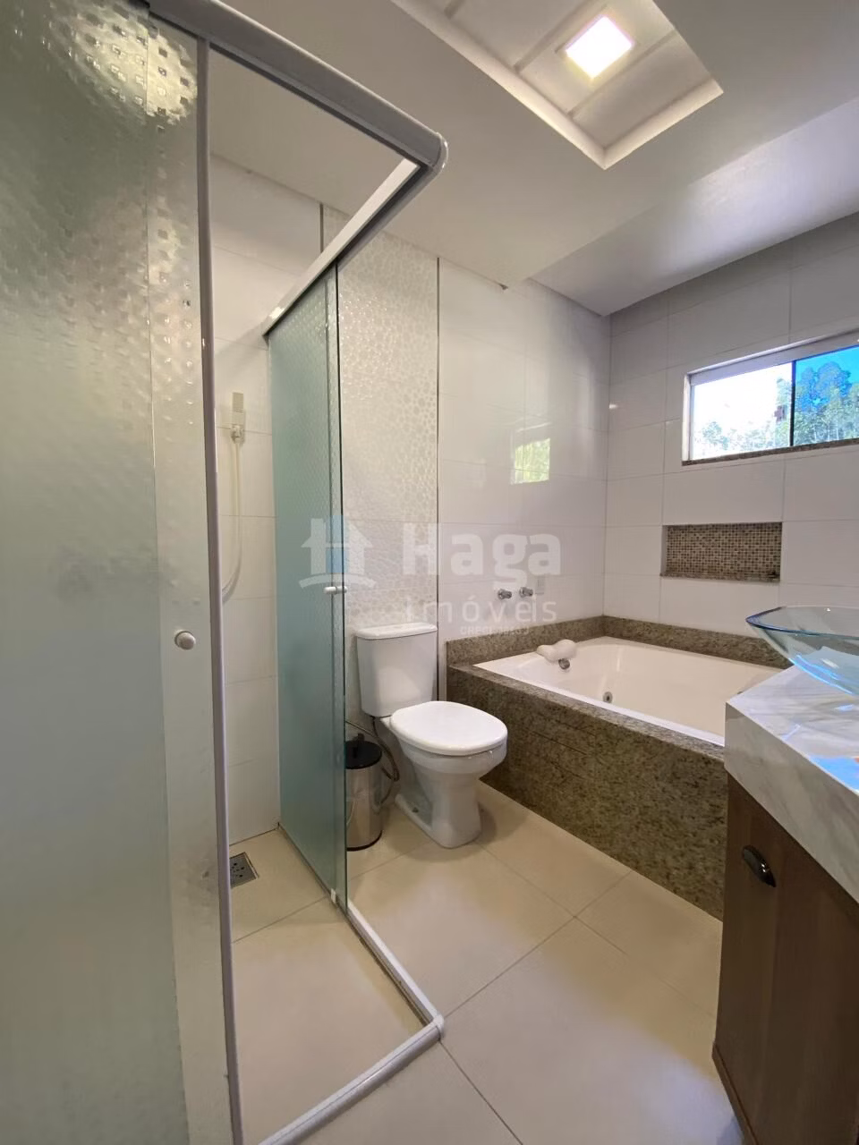 Casa de 240 m² em Nova Trento, SC