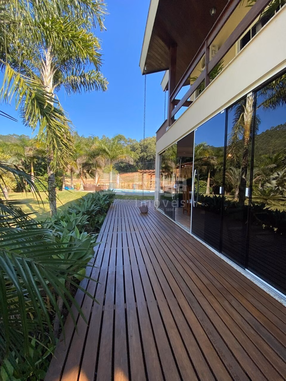 Casa de 240 m² em Nova Trento, SC