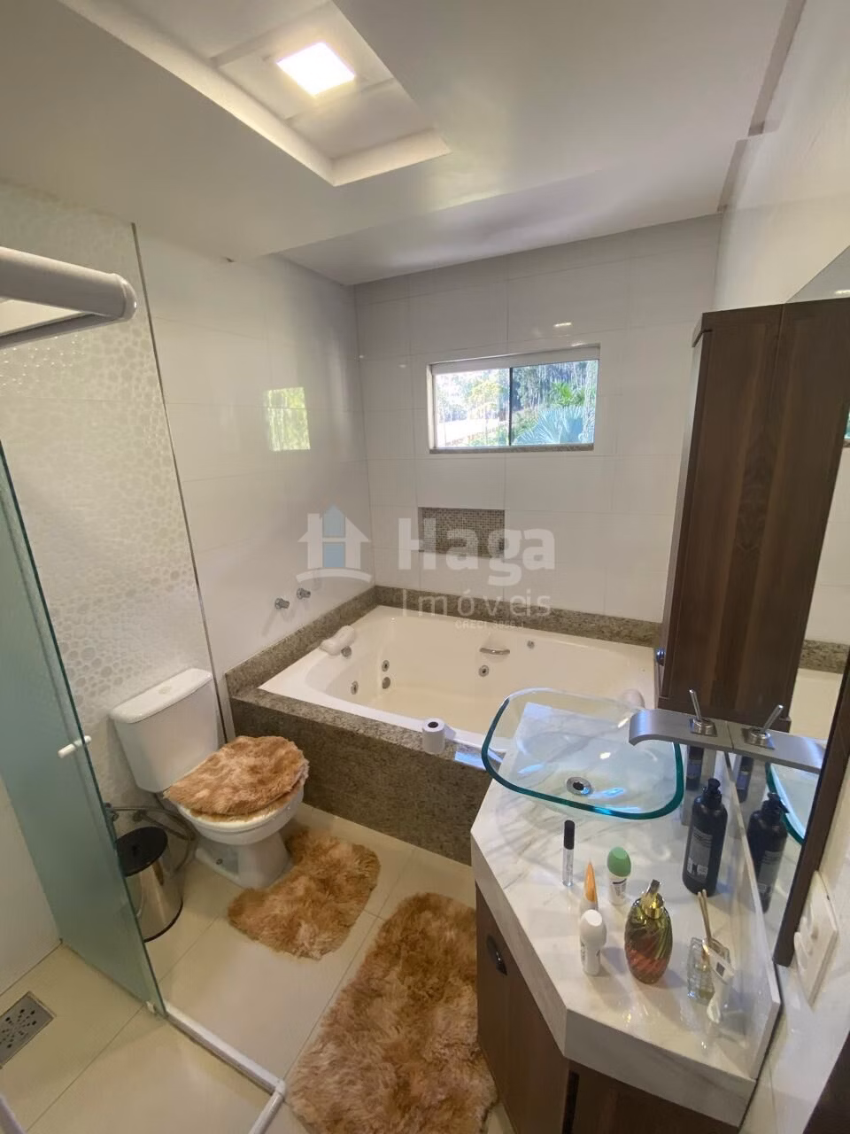 Casa de 240 m² em Nova Trento, SC