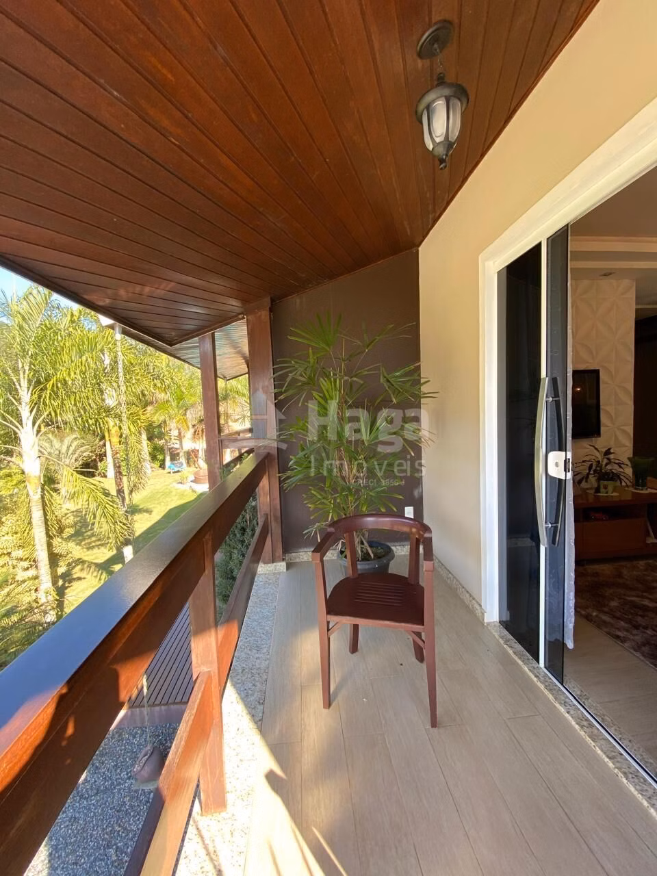Casa de 240 m² em Nova Trento, SC