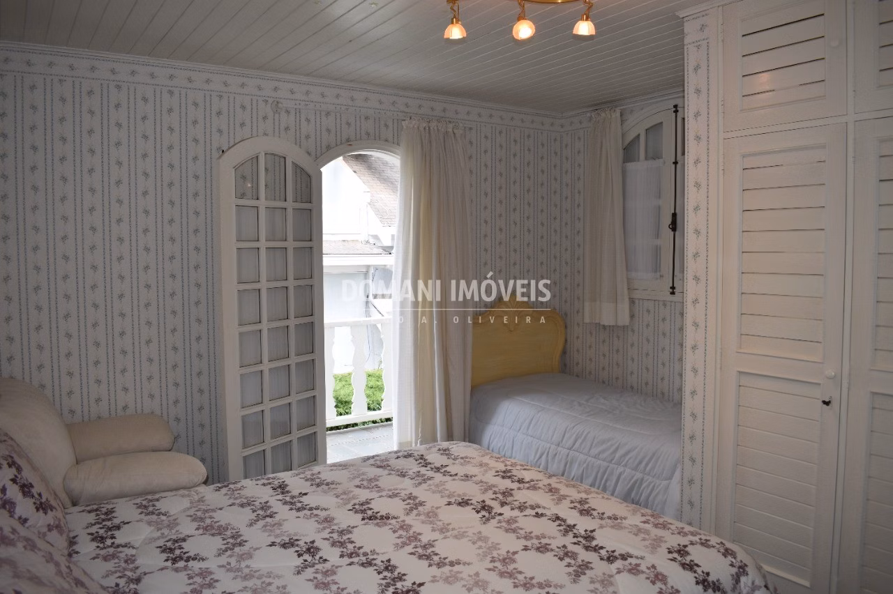 Casa de 1.015 m² em Campos do Jordão, SP