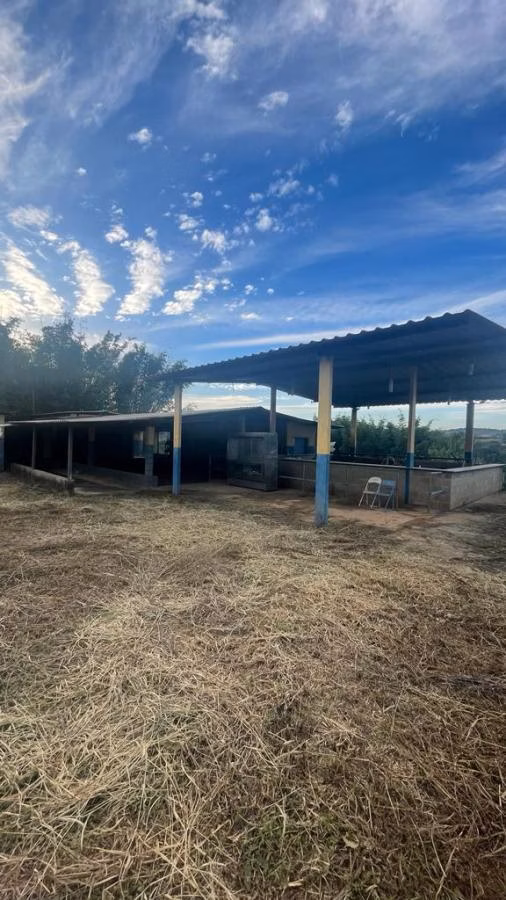 Terreno de 2.700 m² em Mairinque, SP
