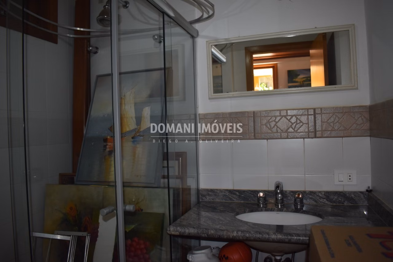 Casa de 4,740 m² em Campos do Jordão, SP