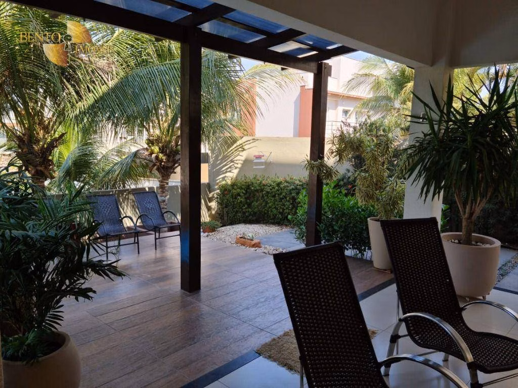 Casa de 375 m² em Cuiabá, MT