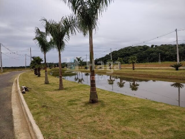Terreno de 240 m² em Araquari, SC