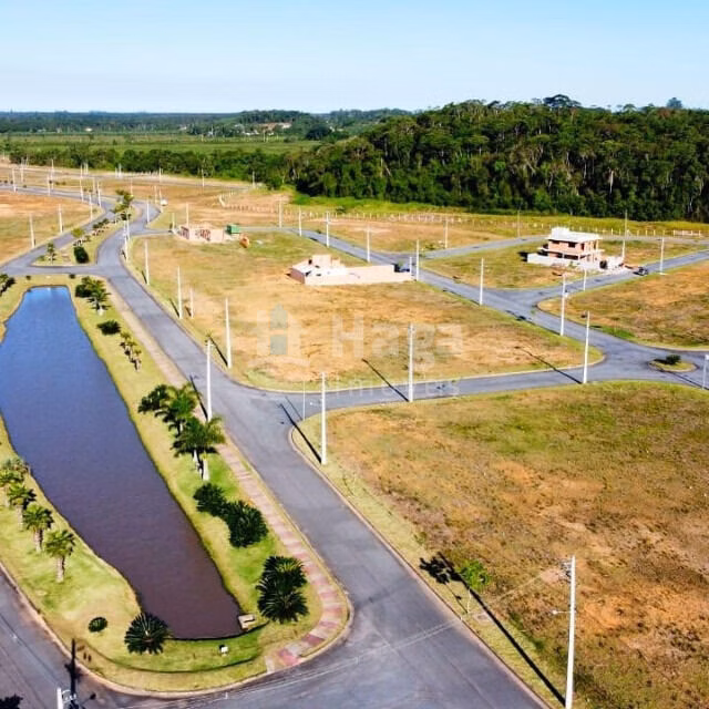 Terreno de 240 m² em Araquari, SC