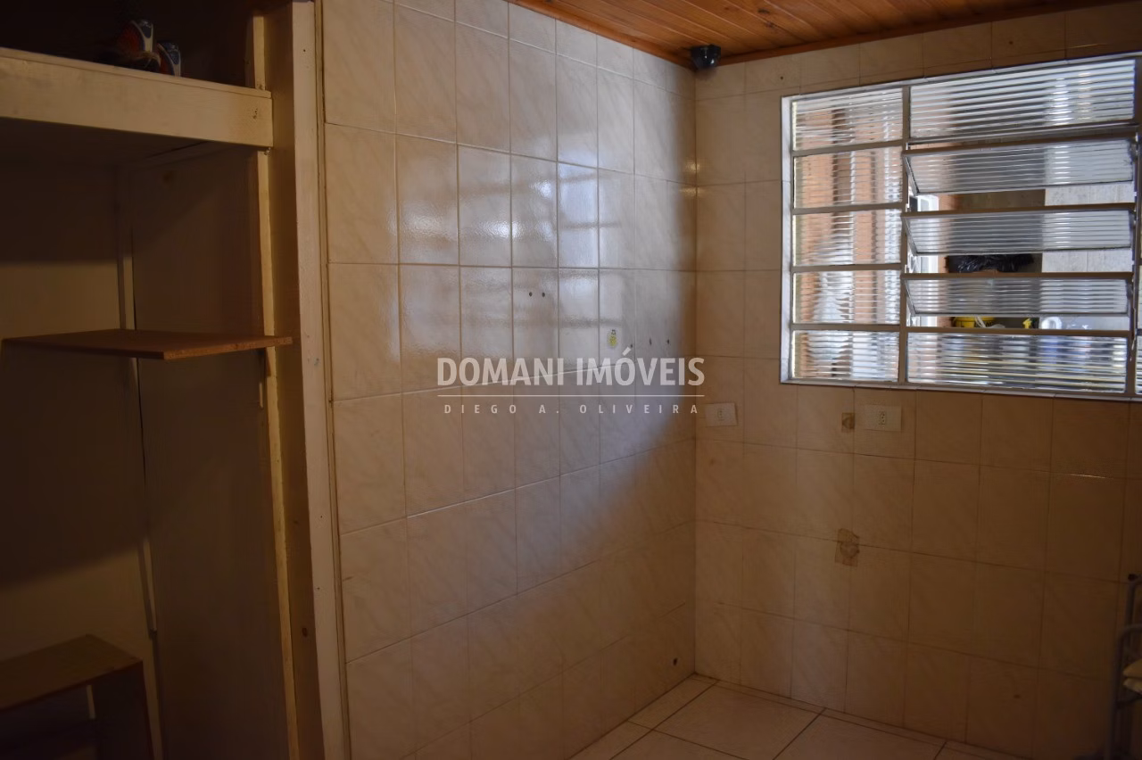 Casa de 255 m² em Campos do Jordão, SP