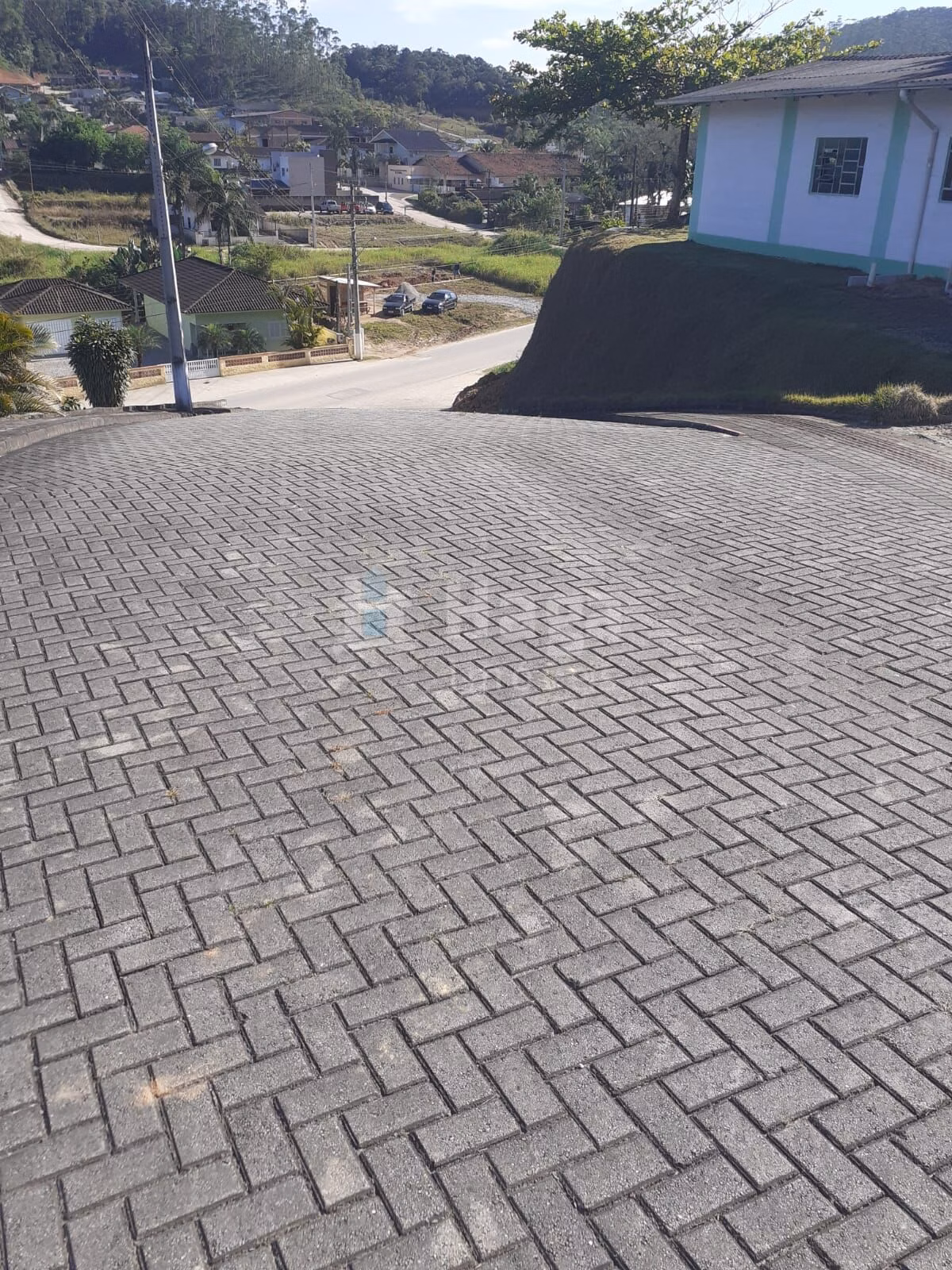 Comercial de 788 m² em Guabiruba, SC