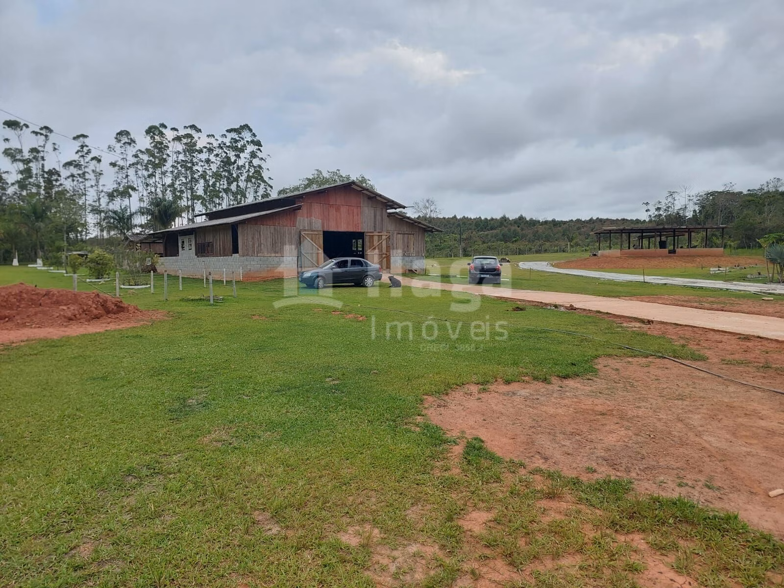 Chácara de 1 ha em Balneário Piçarras, SC
