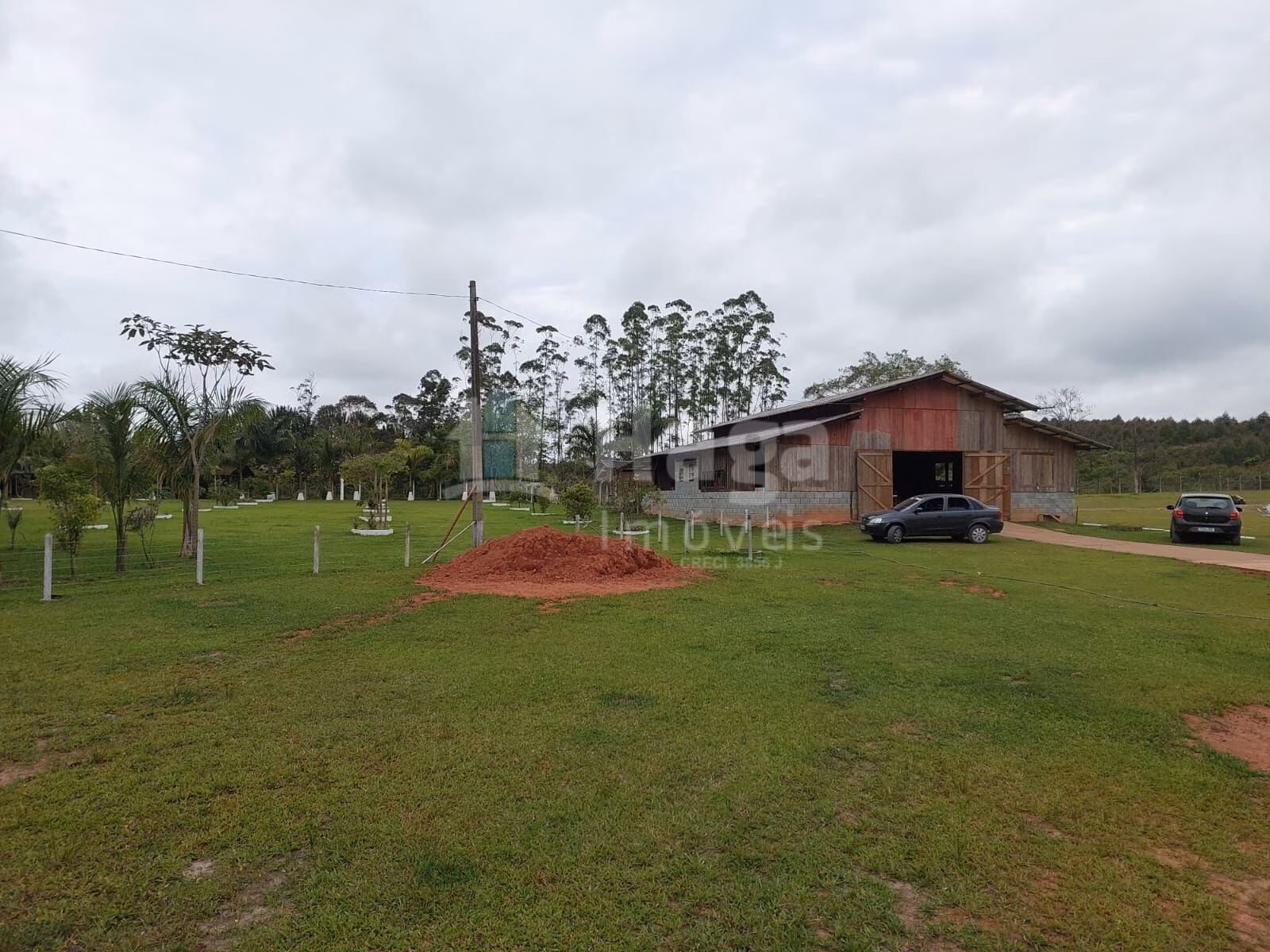 Chácara de 1 ha em Balneário Piçarras, SC