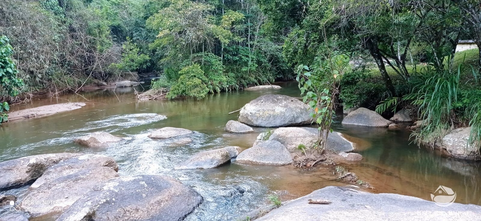 Small farm of 5 acres in São José dos Campos, SP, Brazil