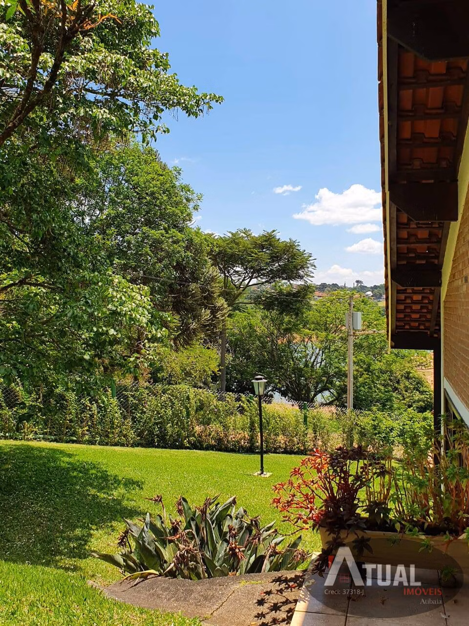 Casa de 1.382 m² em Piracaia, SP