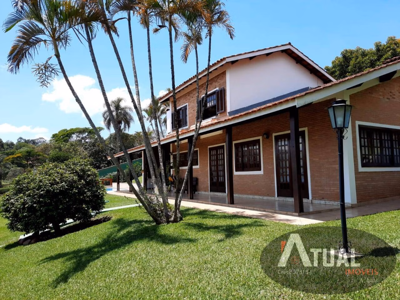 Casa de 1.382 m² em Piracaia, SP