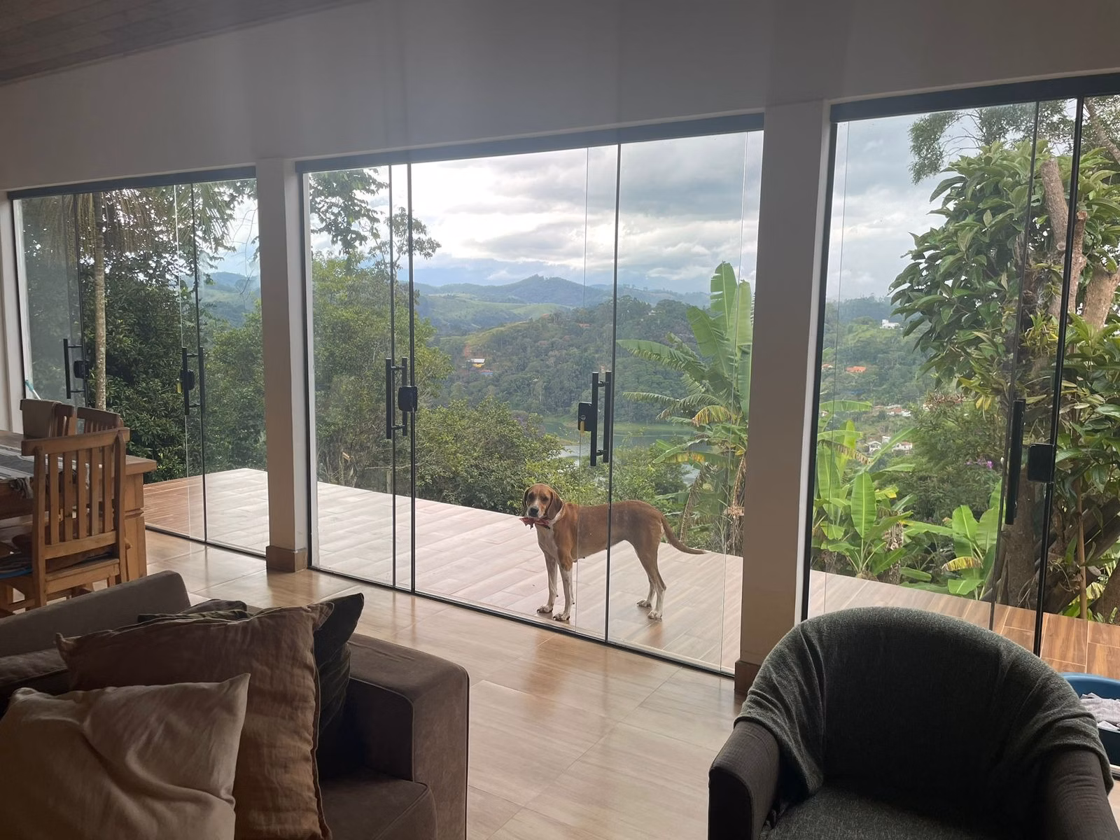Chácara de 2.500 m² em Jambeiro, SP
