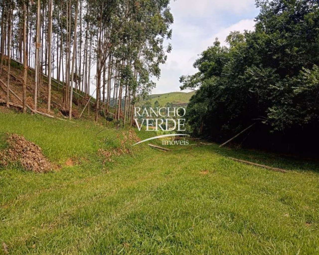 Sítio de 24 ha em São José dos Campos, SP