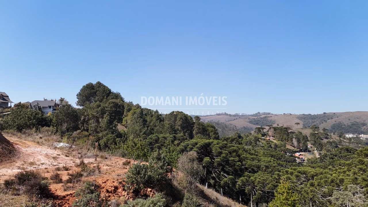Terreno de 6,530 m² em Campos do Jordão, SP