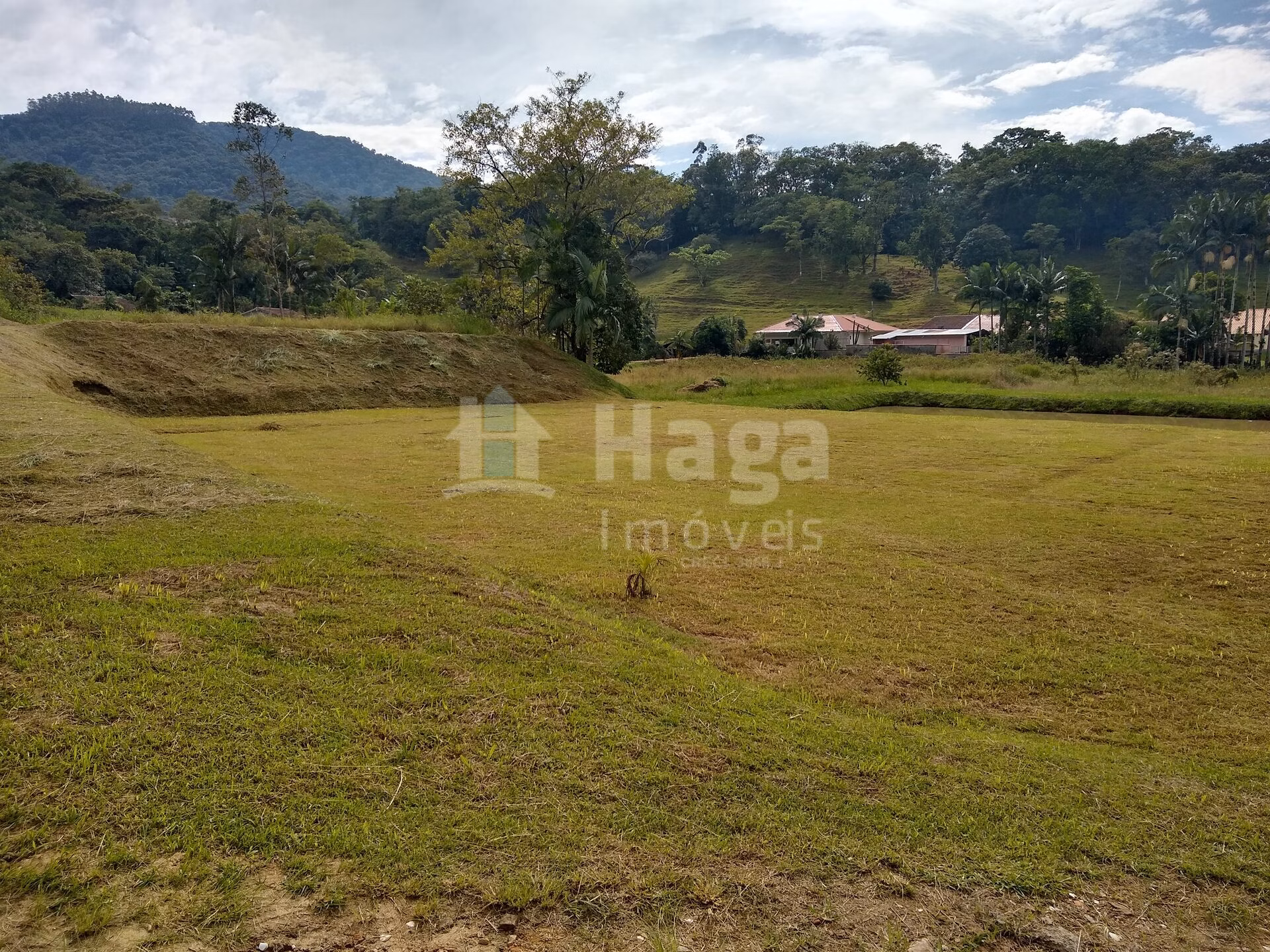 Fazenda de 2 ha em Rio dos Cedros, SC