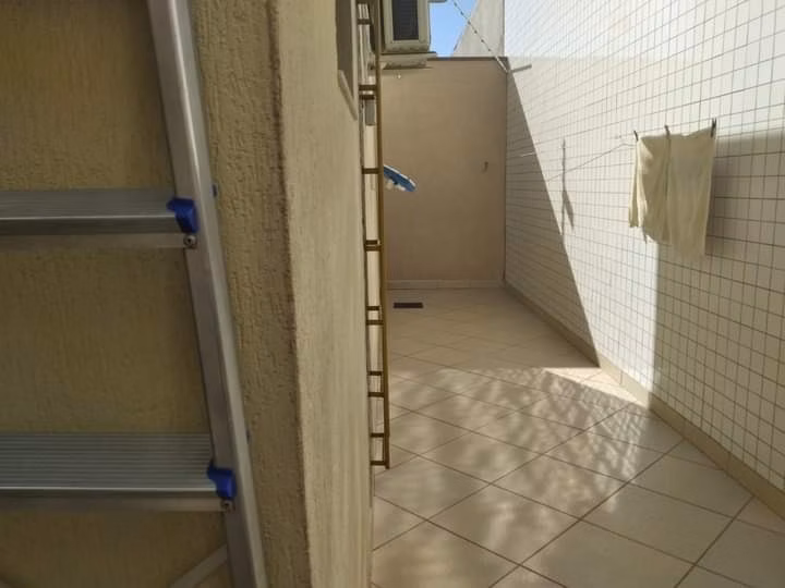 Casa de 310 m² em Taubaté, SP