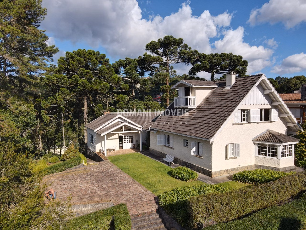 House of 2,740 m² in Campos do Jordão, SP, Brazil