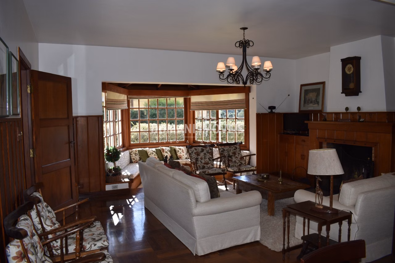 House of 2,740 m² in Campos do Jordão, SP, Brazil