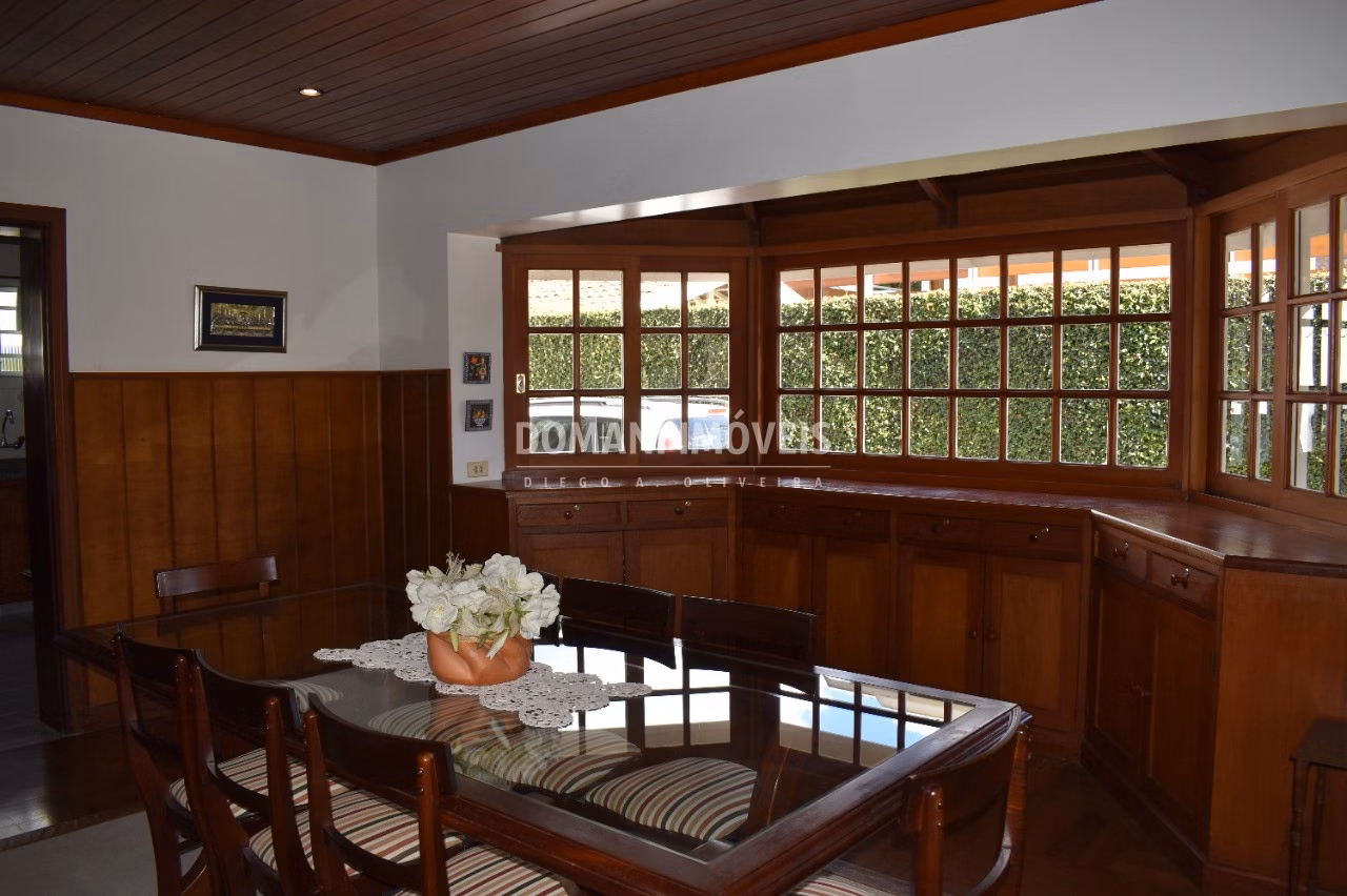 House of 2,740 m² in Campos do Jordão, SP, Brazil