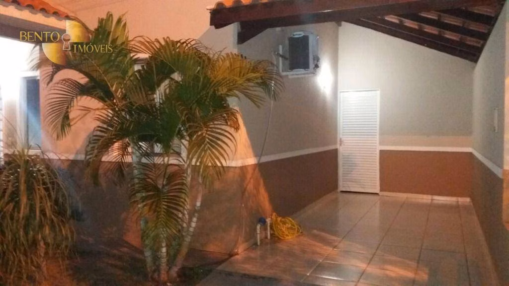 Casa de 160 m² em Cuiabá, MT