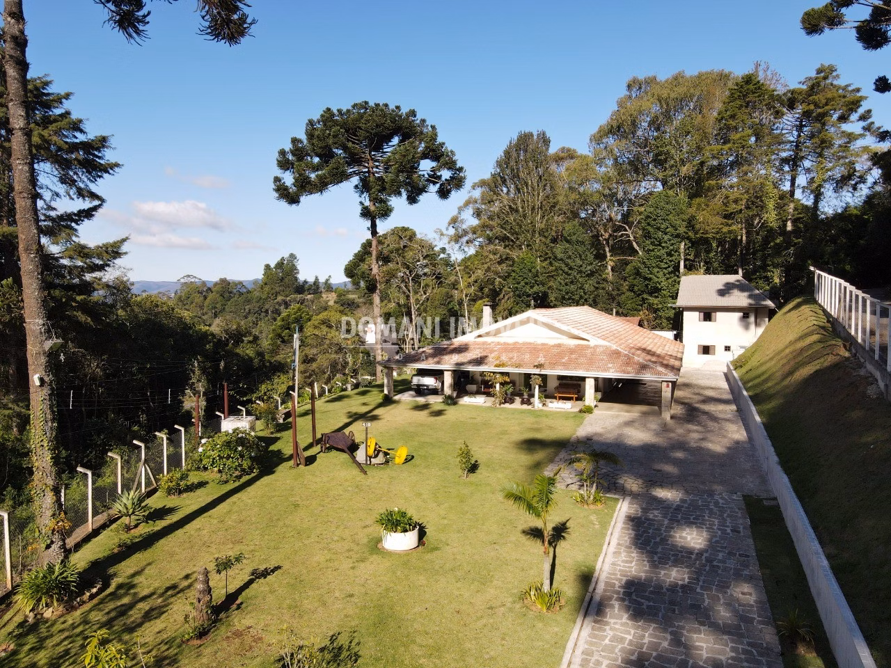 House of 2,550 m² in Campos do Jordão, SP, Brazil