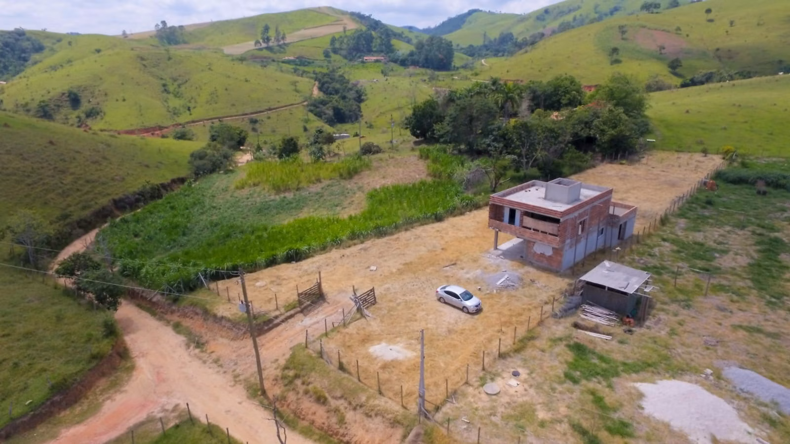 Chácara de 2.000 m² em Jambeiro, SP