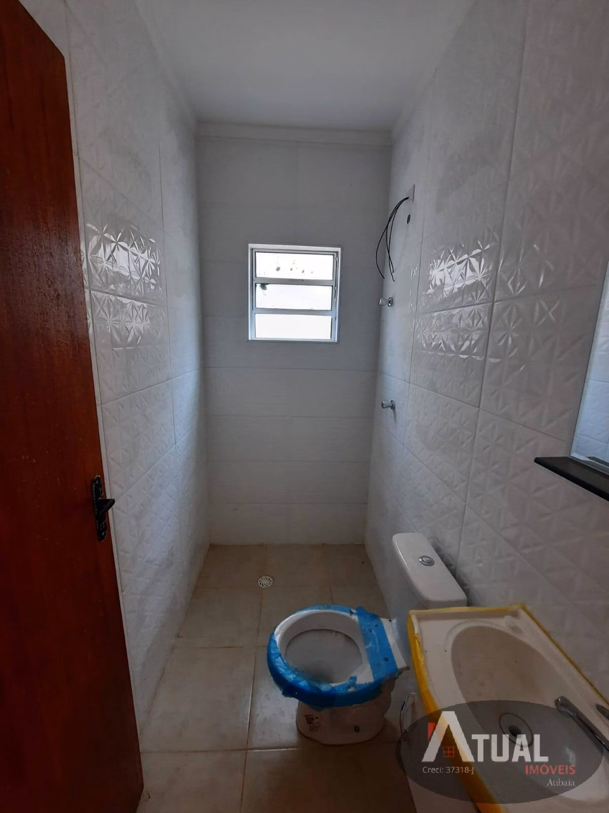 Casa de 192 m² em Mairiporã, SP