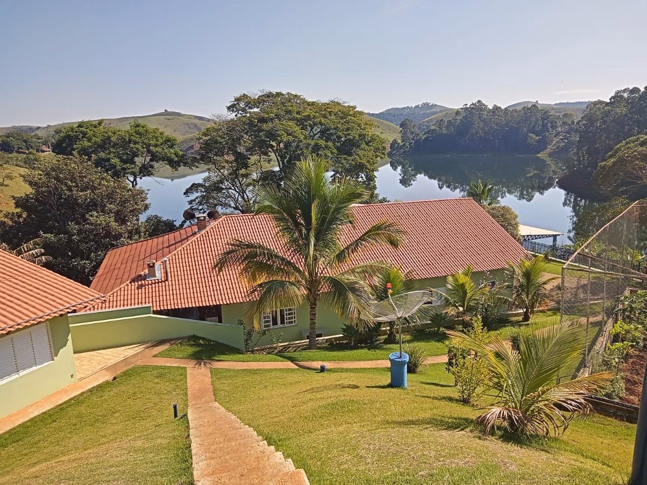 Small farm of 14 acres in São José dos Campos, SP, Brazil