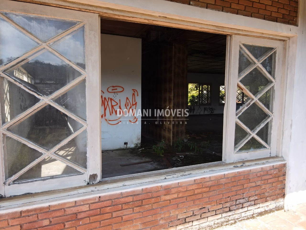Comercial de 4.560 m² em Campos do Jordão, SP