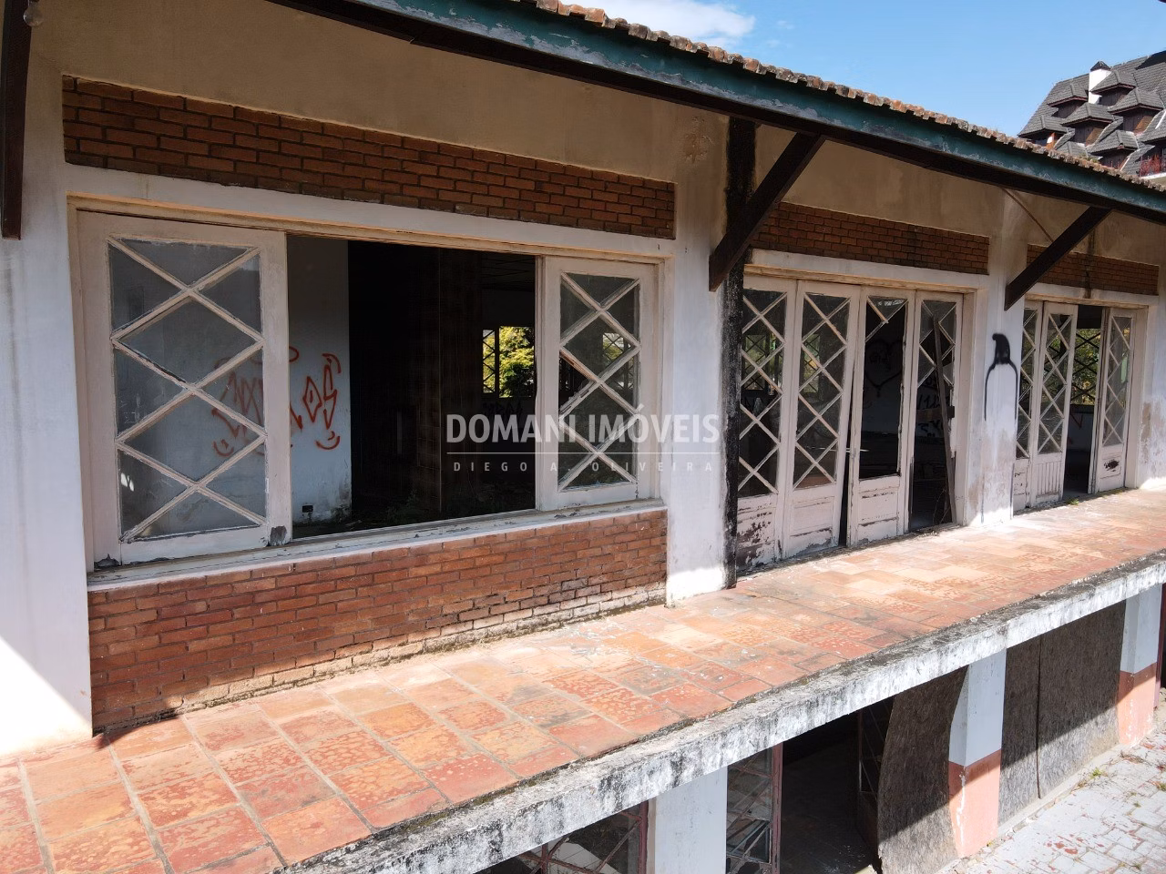 Comercial de 4.560 m² em Campos do Jordão, SP