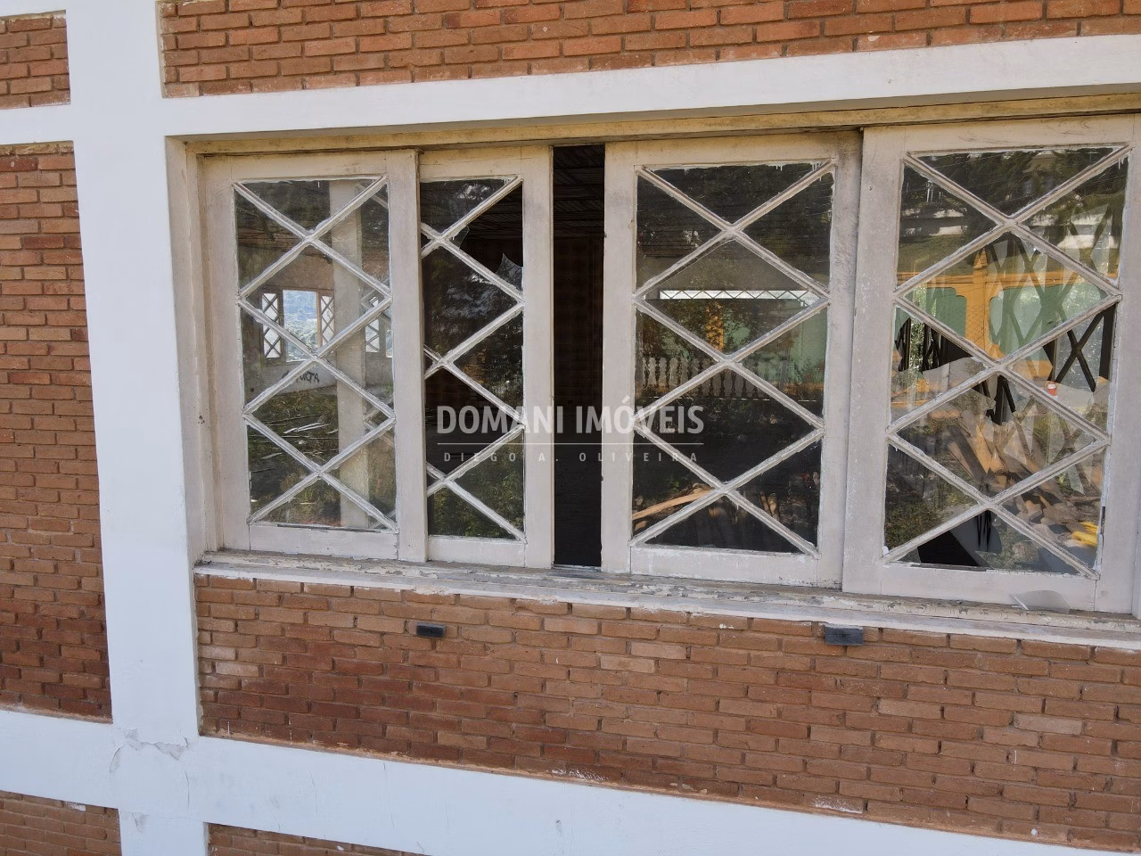 Comercial de 4.560 m² em Campos do Jordão, SP