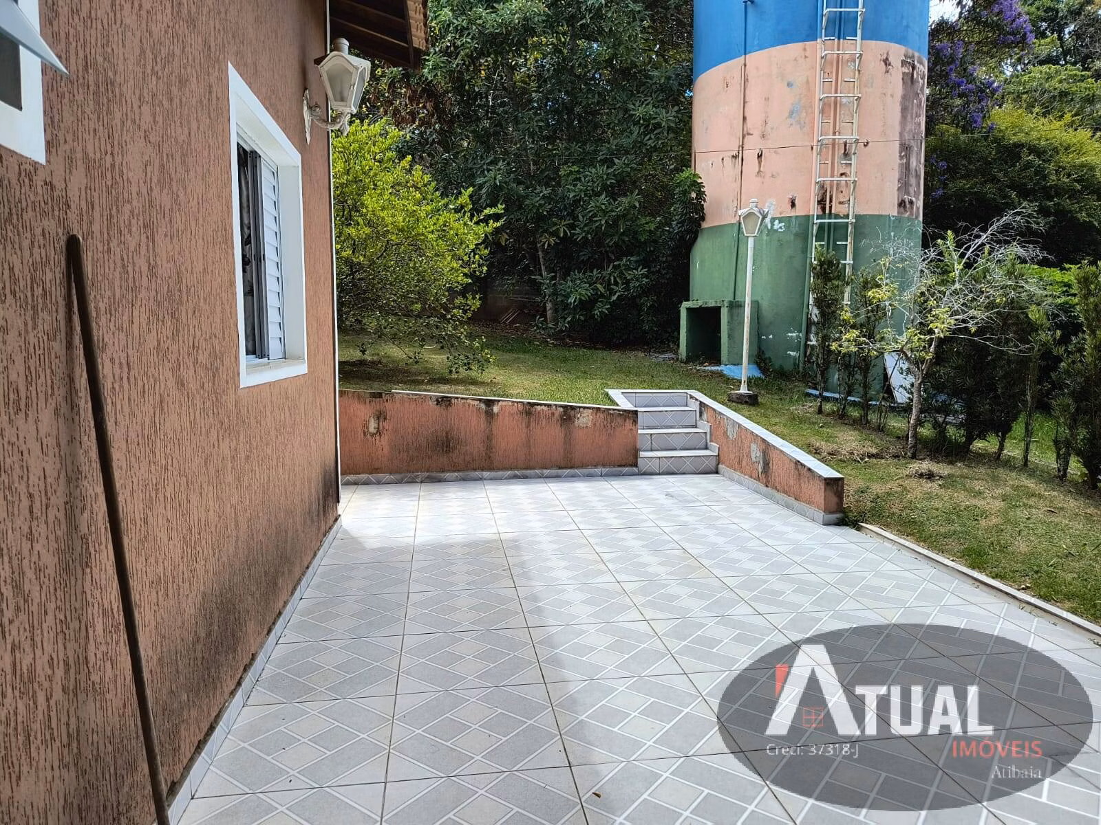 Casa de 500 m² em Mairiporã, SP