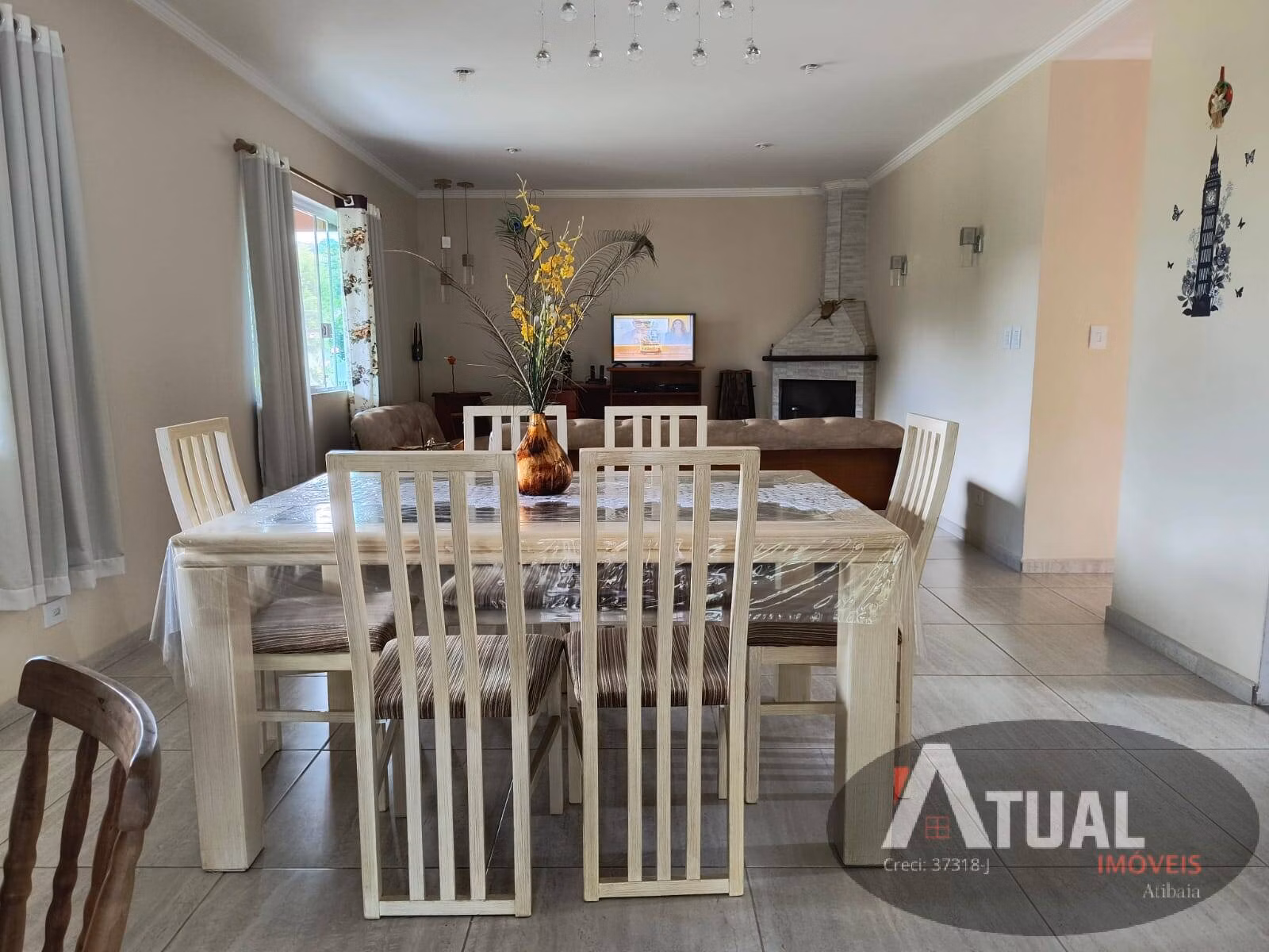 Casa de 500 m² em Mairiporã, SP