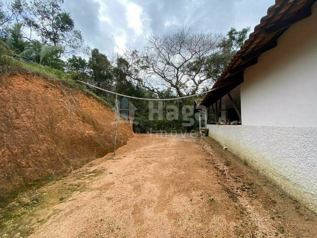 Fazenda de 1.500 m² em Nova Trento, SC
