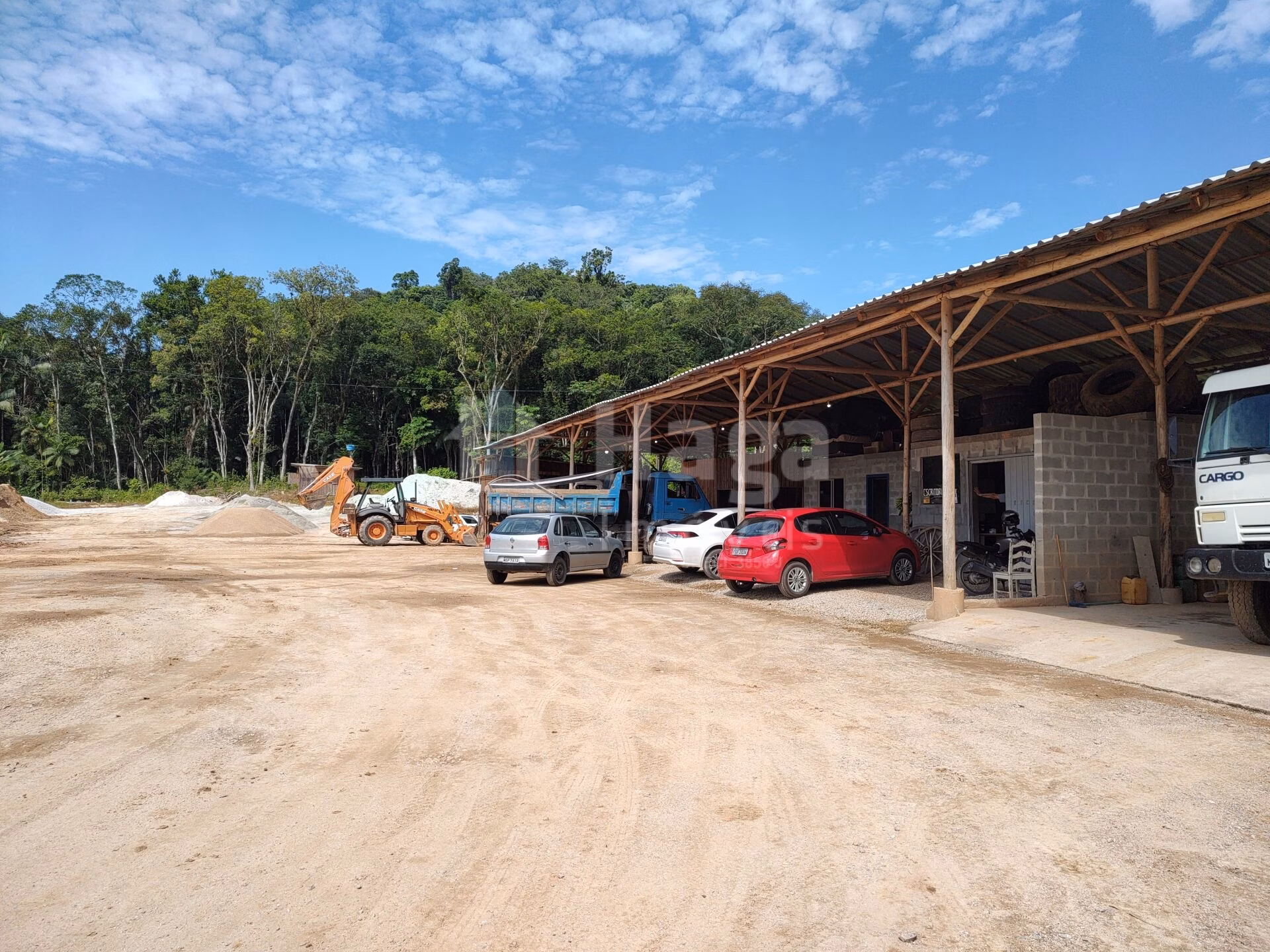Terreno de 8.000 m² em Brusque, SC