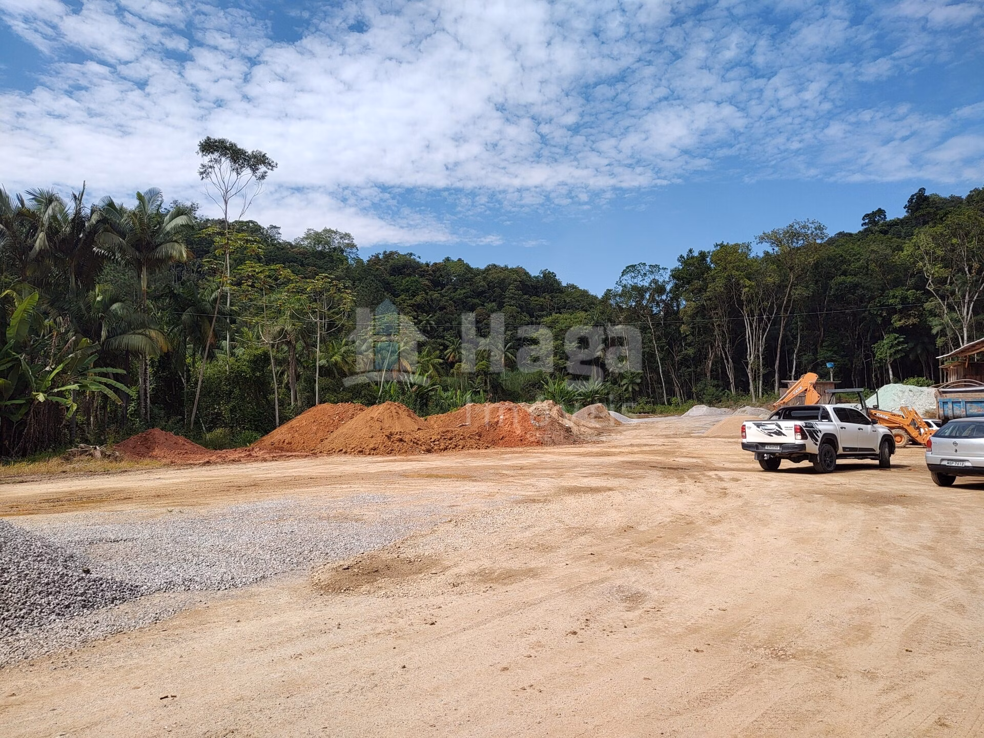Terreno de 8.000 m² em Brusque, SC