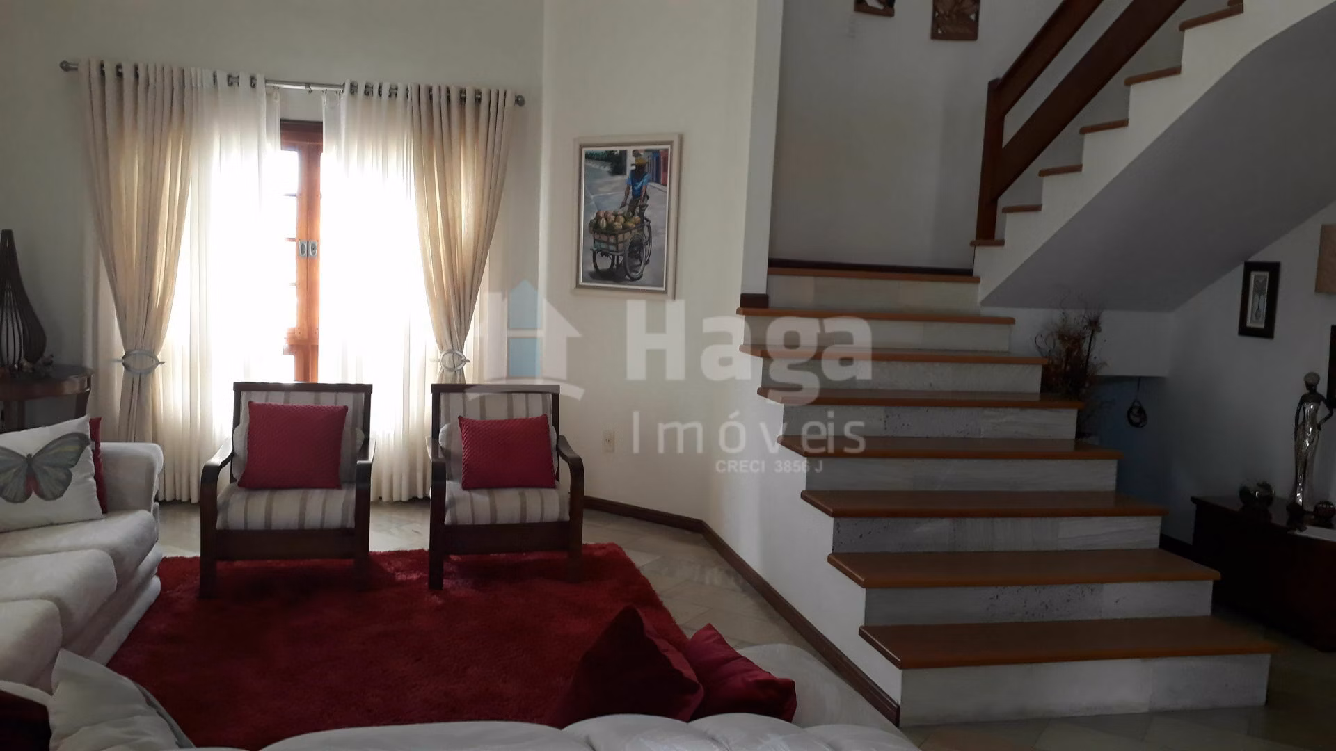 Casa de 600 m² em Brusque, SC