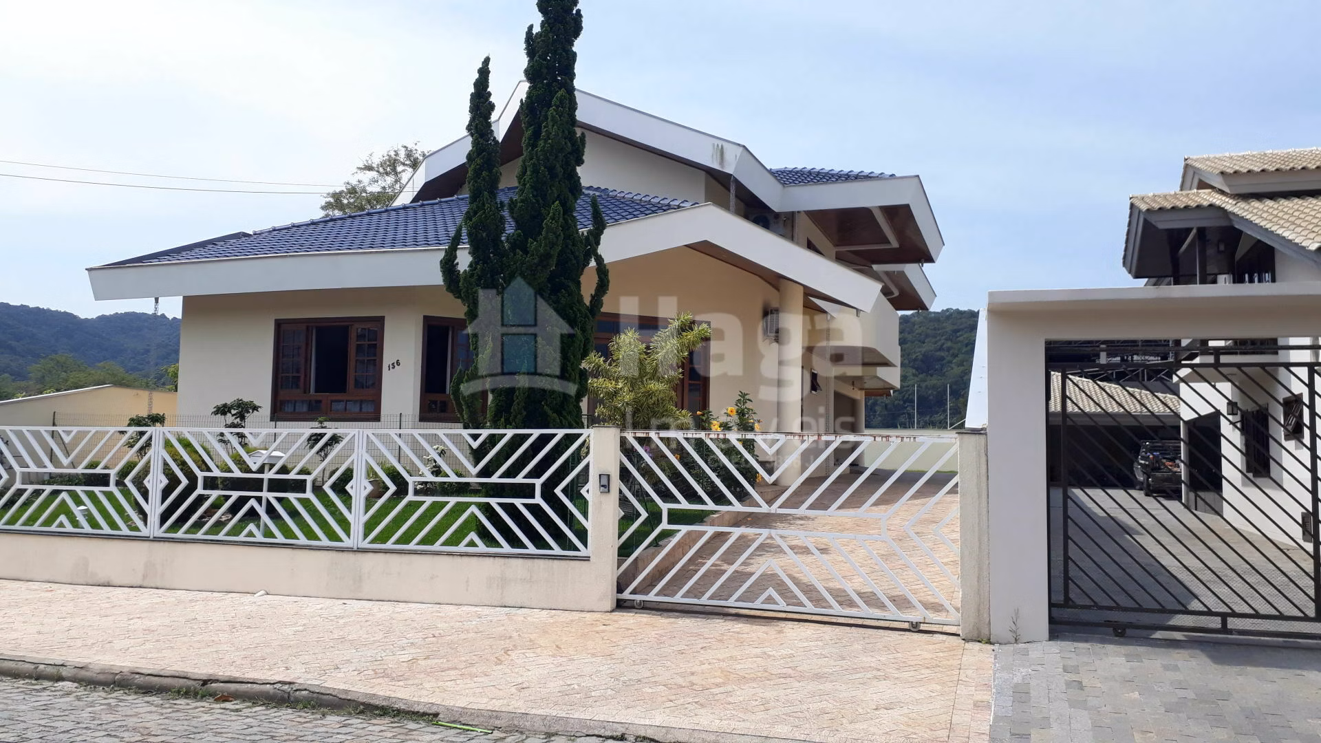 Casa de 600 m² em Brusque, SC